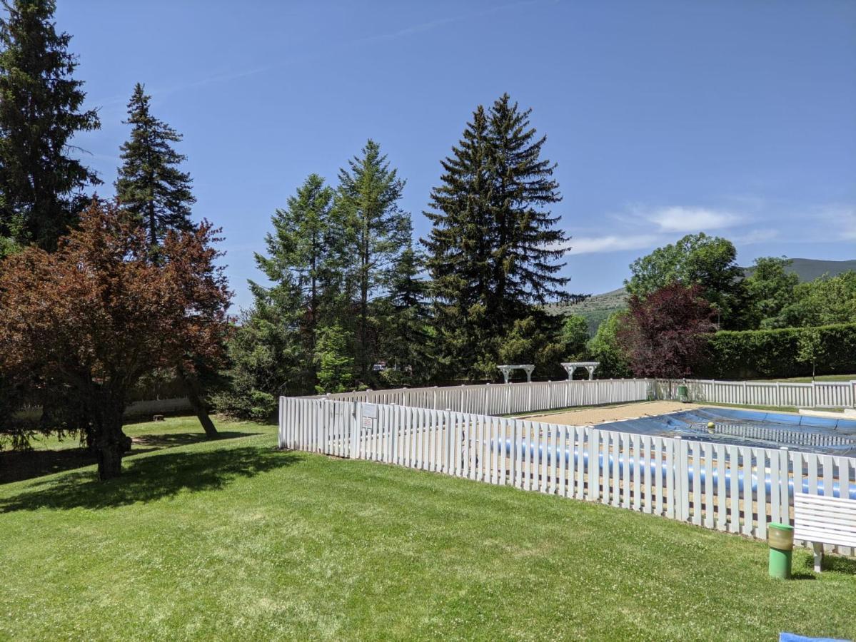 Ferienwohnung Cerdanya En Familia Montana Park Enveitg Exterior foto